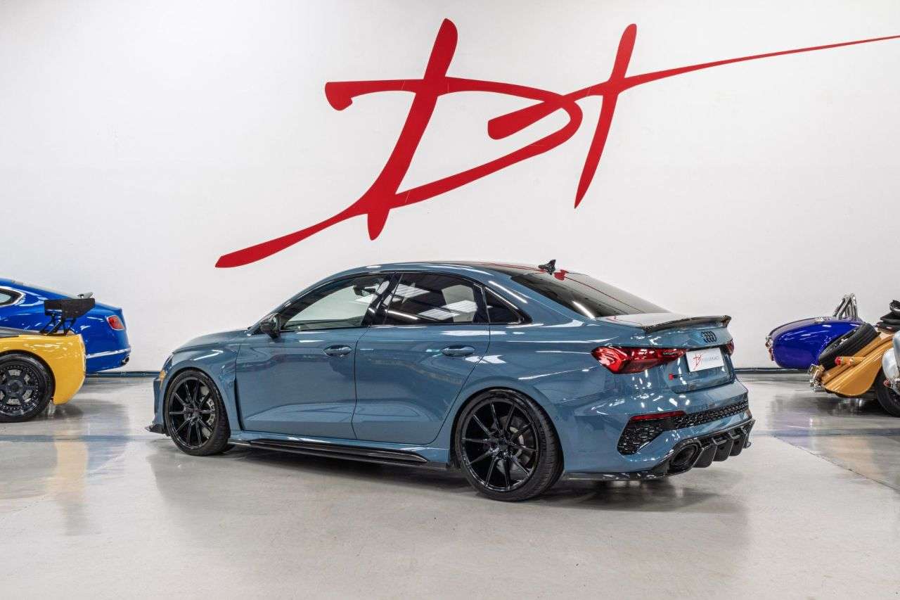 A 2023 AUDI RS3 2.5 TFSI Carbon Black Saloon 4dr Petrol S Tronic quattro Euro 6 (s/s) (400 A 2023 AUDI RS3 2.5 TFSI Carbon Black Saloon 4dr Petrol S Tronic quattro Euro 6 (s/s) (400