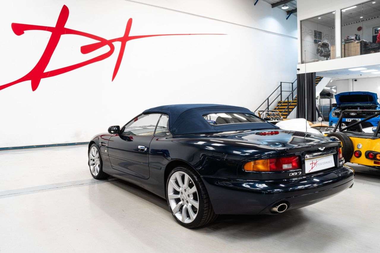 2003 ASTON MARTIN DB7 2003 ASTON MARTIN DB7