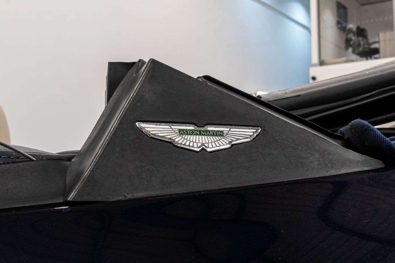 2003 ASTON MARTIN DB7 2003 ASTON MARTIN DB7