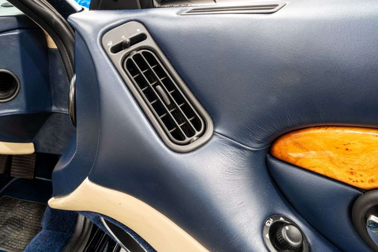 2003 ASTON MARTIN DB7 2003 ASTON MARTIN DB7