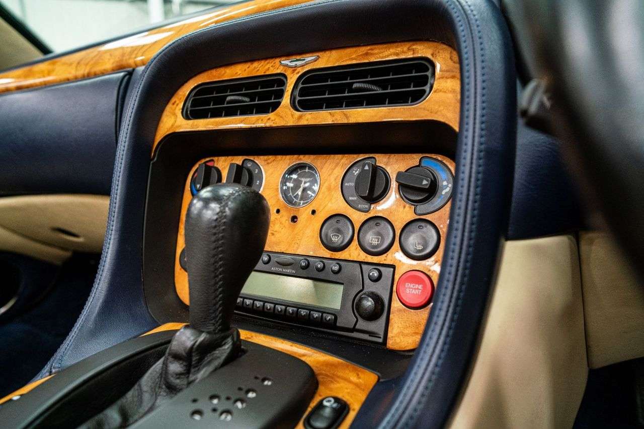 2003 ASTON MARTIN DB7 2003 ASTON MARTIN DB7