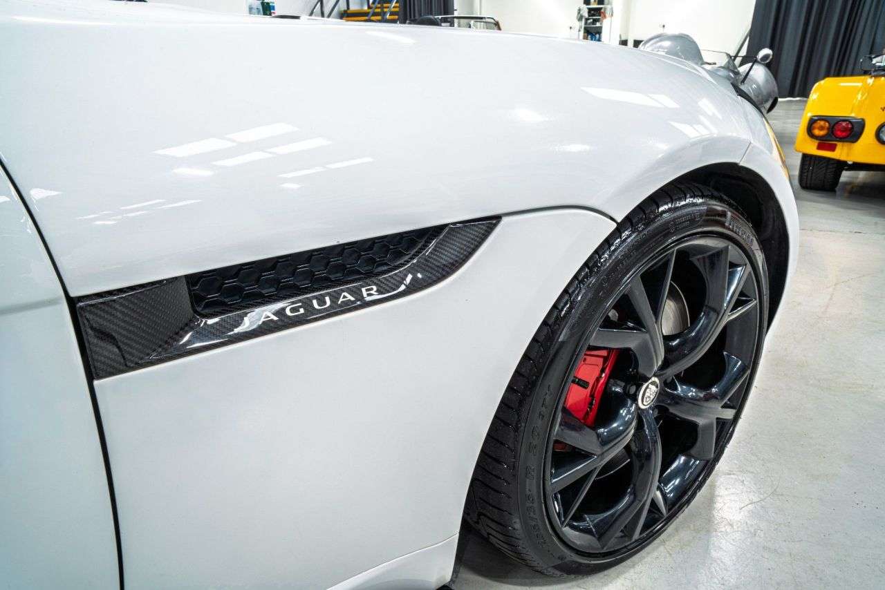 2013 JAGUAR F-TYPE 2013 JAGUAR F-TYPE