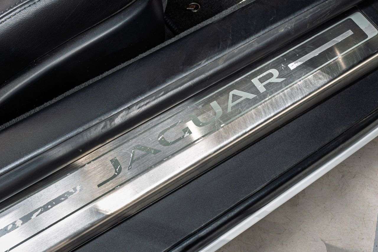 2013 JAGUAR F-TYPE 2013 JAGUAR F-TYPE