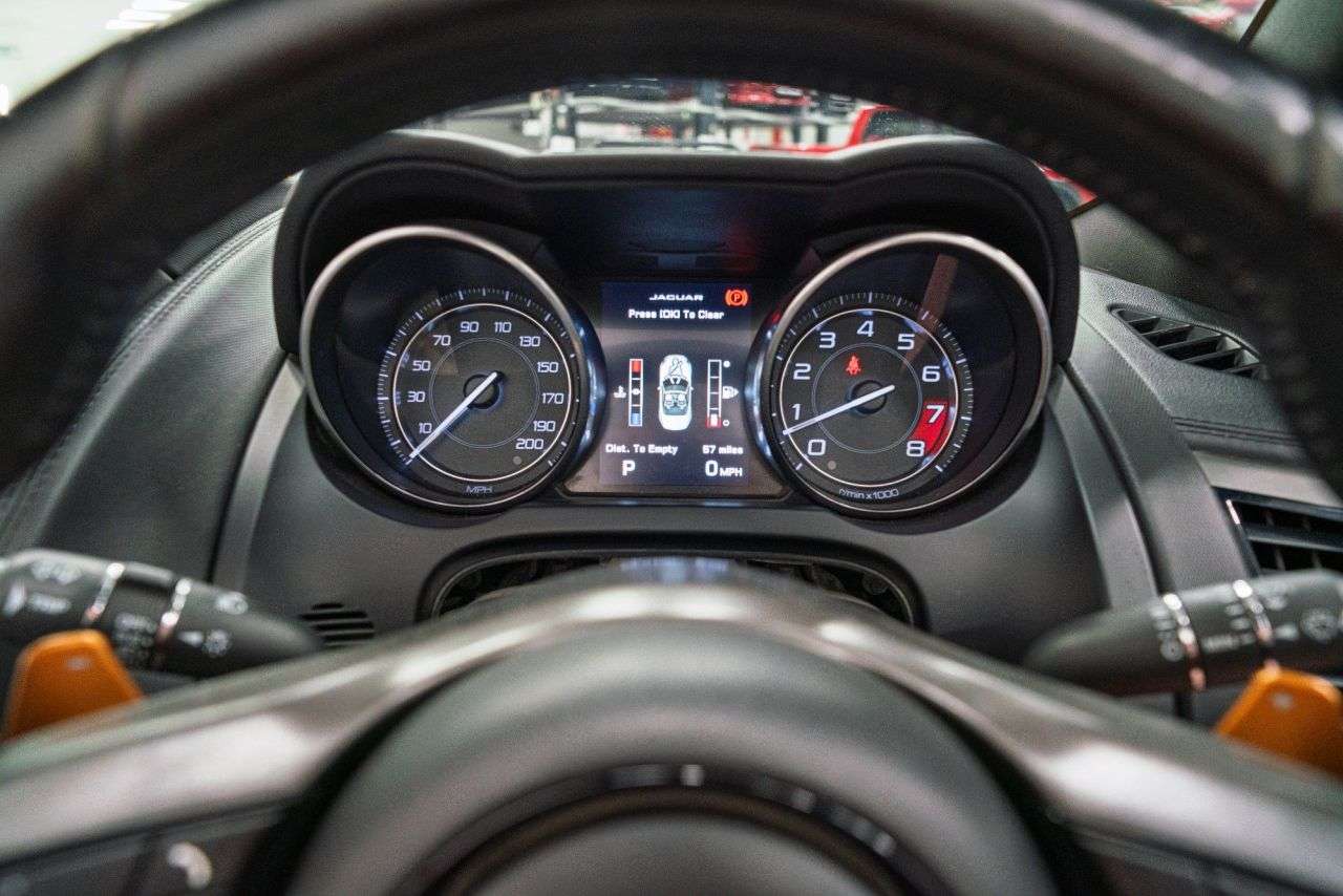 2013 JAGUAR F-TYPE 2013 JAGUAR F-TYPE