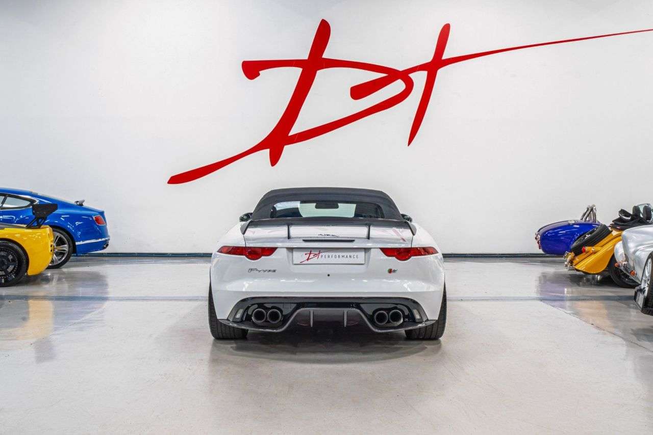 2013 JAGUAR F-TYPE 2013 JAGUAR F-TYPE