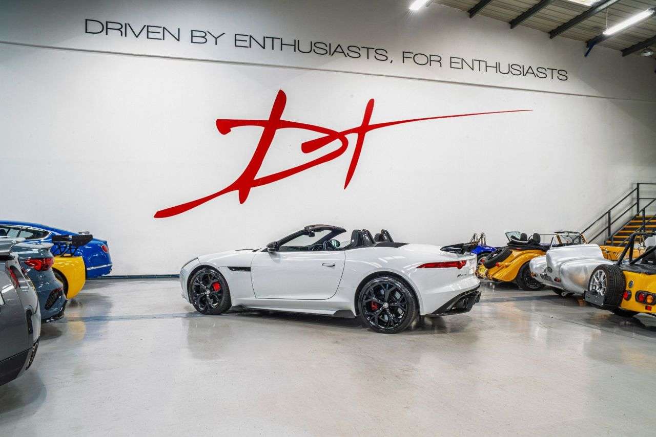 2013 JAGUAR F-TYPE 2013 JAGUAR F-TYPE