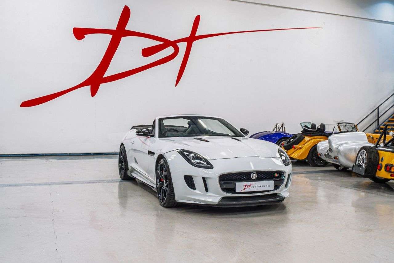 2013 JAGUAR F-TYPE 2013 JAGUAR F-TYPE