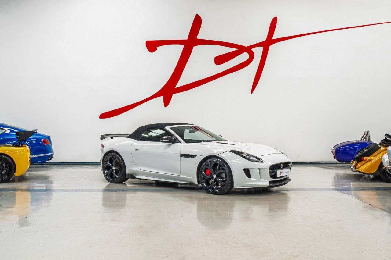 A 2013 JAGUAR F-TYPE 5.0 V8 S Convertible 2dr Petrol Auto Euro 5 (s/s) (495 ps) A 2013 JAGUAR F-TYPE 5.0 V8 S Convertible 2dr Petrol Auto Euro 5 (s/s) (495 ps)