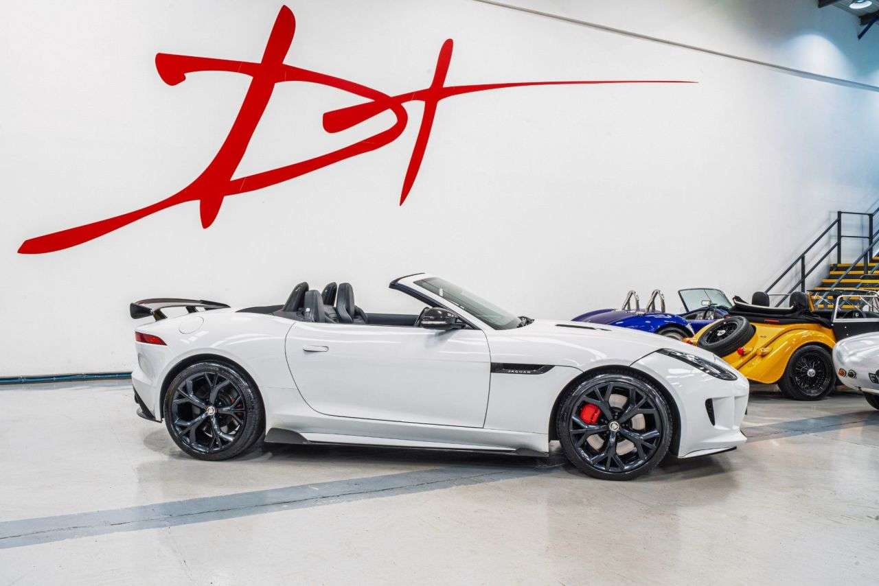 2013 JAGUAR F-TYPE 2013 JAGUAR F-TYPE