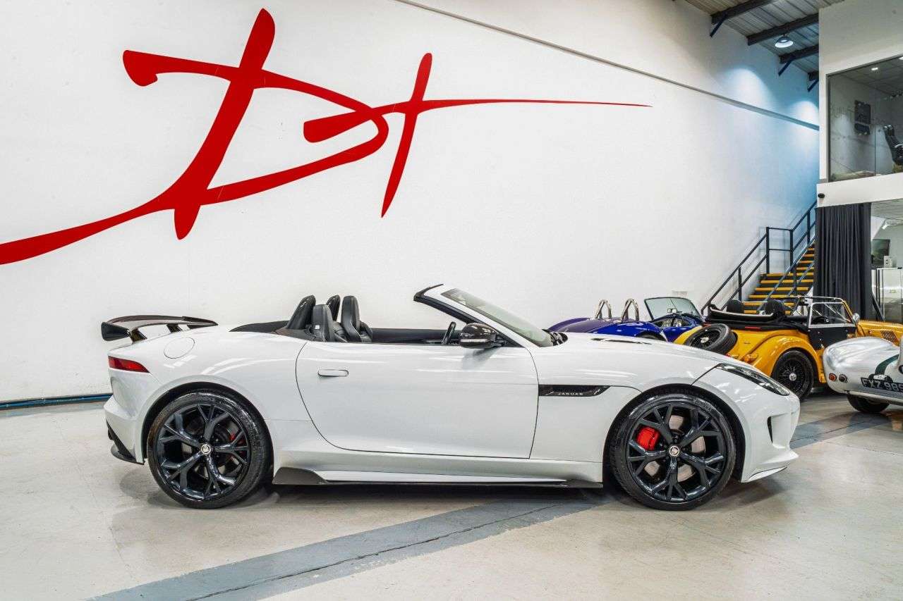 2013 JAGUAR F-TYPE 2013 JAGUAR F-TYPE