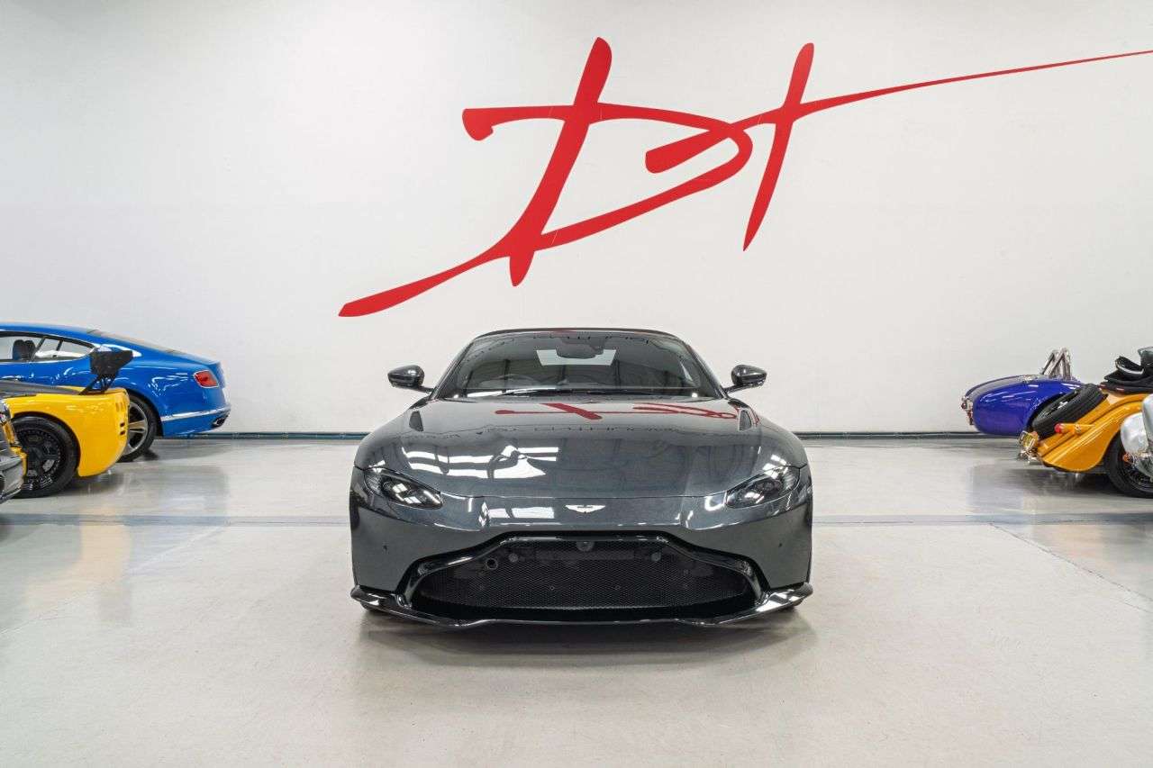 2021 ASTON MARTIN VANTAGE 2021 ASTON MARTIN VANTAGE
