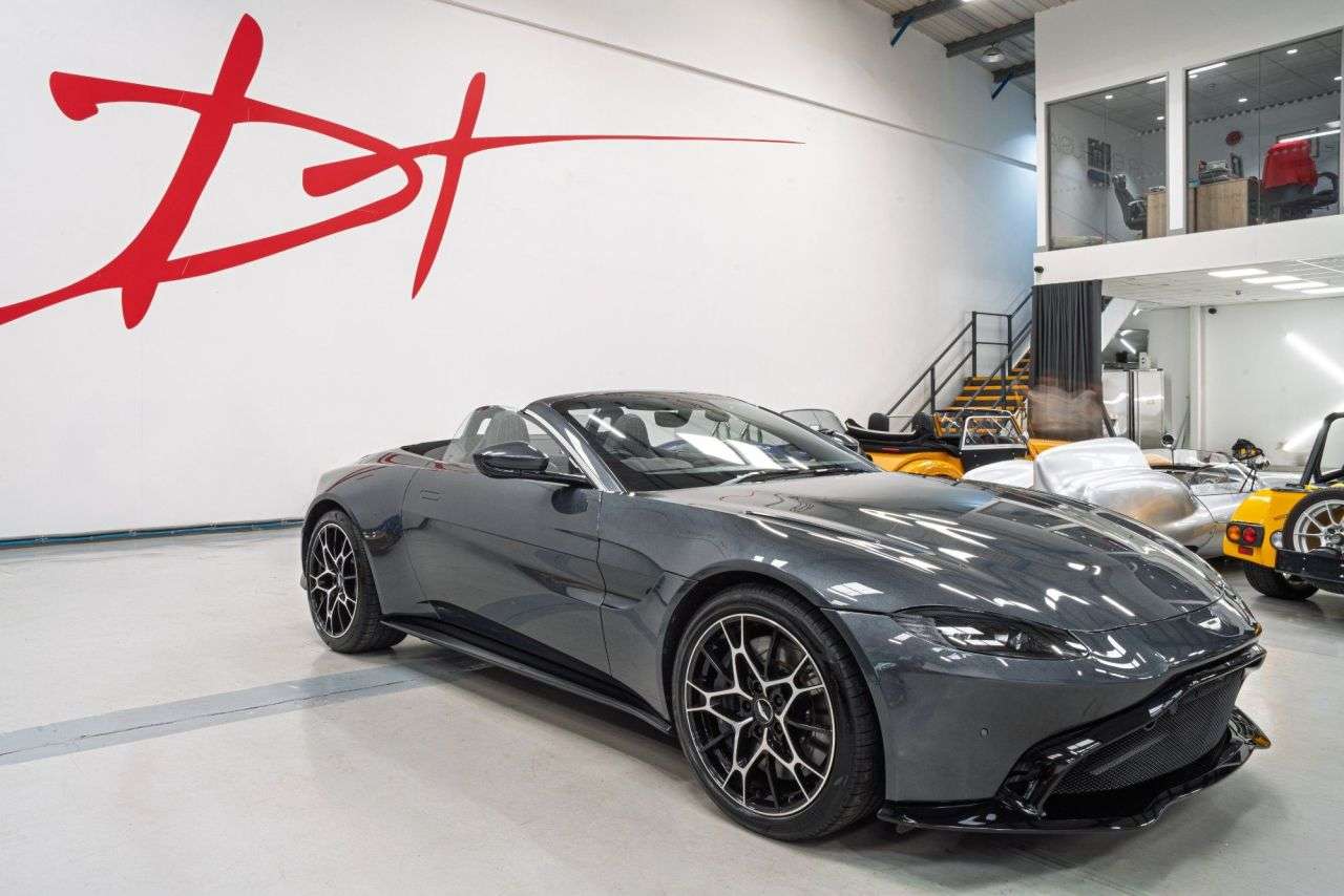 2021 ASTON MARTIN VANTAGE 2021 ASTON MARTIN VANTAGE