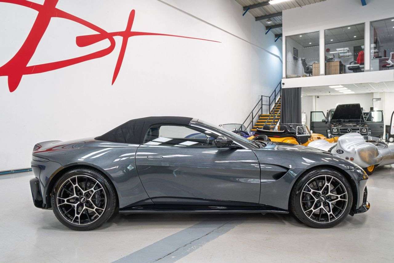 2021 ASTON MARTIN VANTAGE 2021 ASTON MARTIN VANTAGE