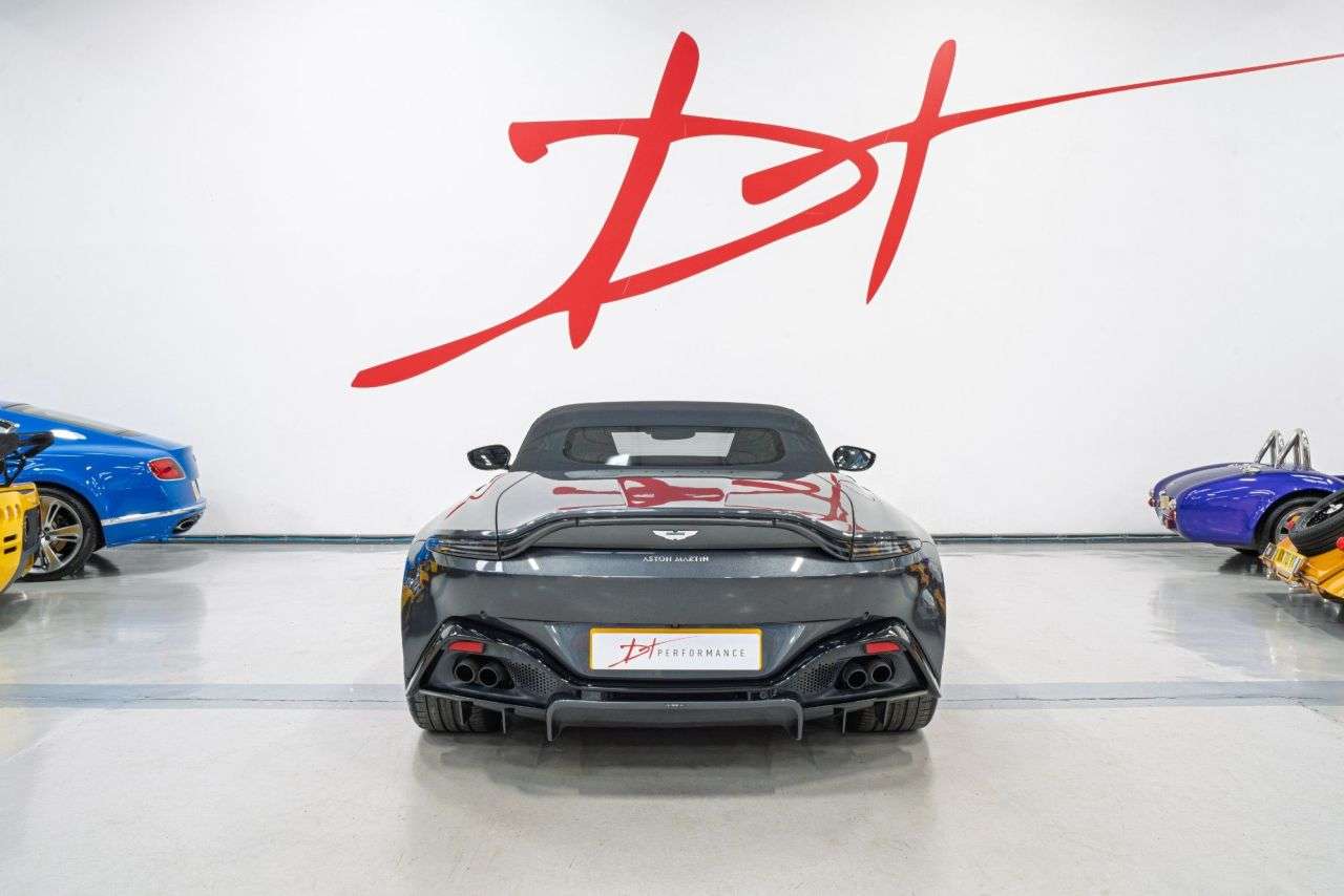2021 ASTON MARTIN VANTAGE 2021 ASTON MARTIN VANTAGE