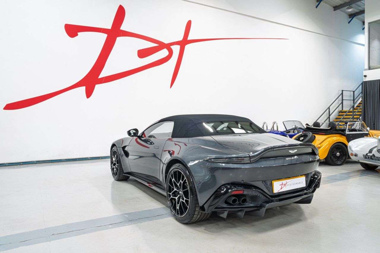 2021 ASTON MARTIN VANTAGE 2021 ASTON MARTIN VANTAGE