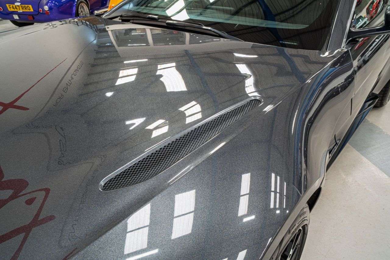 2021 ASTON MARTIN VANTAGE 2021 ASTON MARTIN VANTAGE