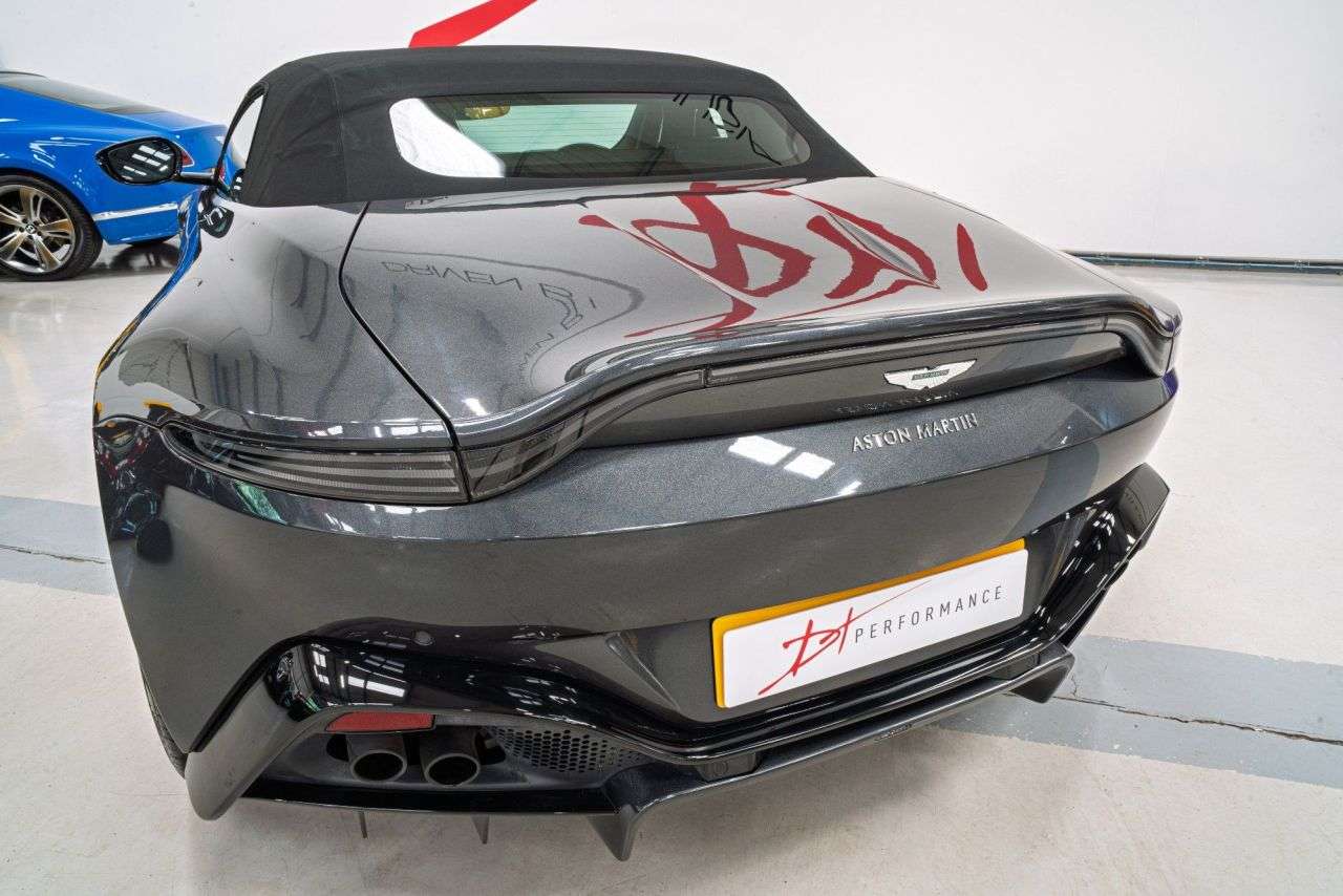 2021 ASTON MARTIN VANTAGE 2021 ASTON MARTIN VANTAGE