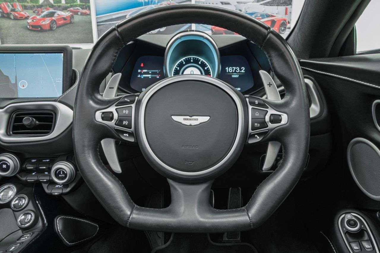 2021 ASTON MARTIN VANTAGE 2021 ASTON MARTIN VANTAGE