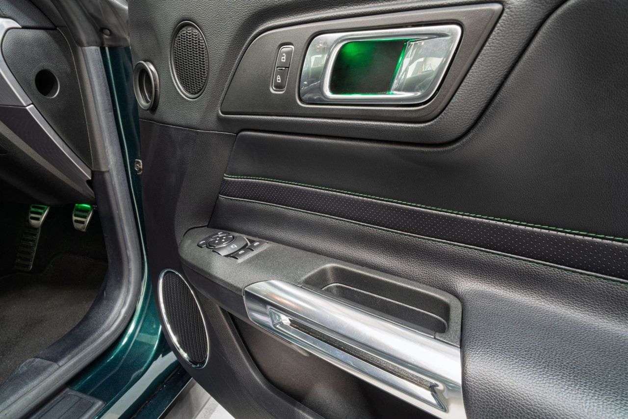 2019 FORD MUSTANG 2019 FORD MUSTANG