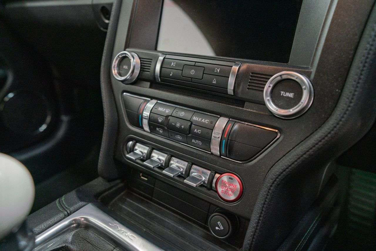 2019 FORD MUSTANG 2019 FORD MUSTANG