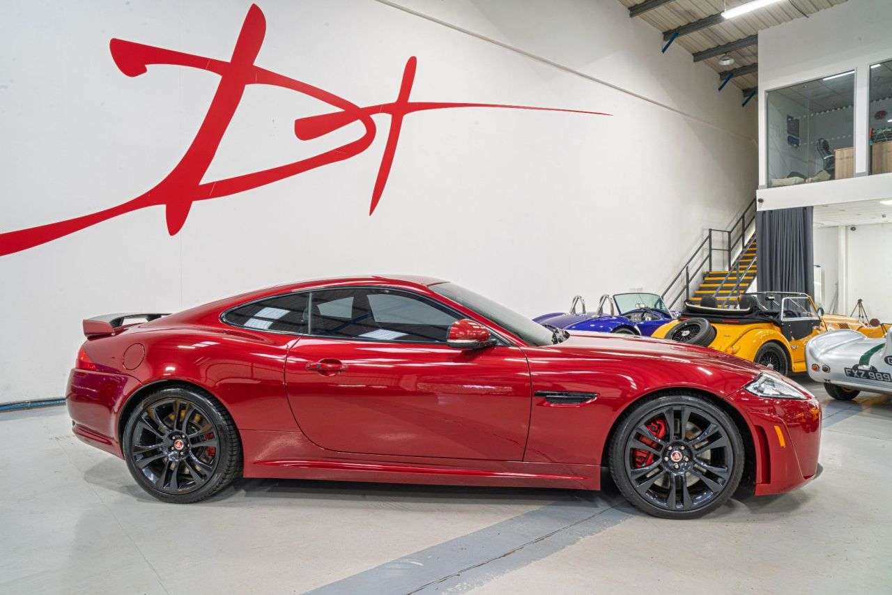 2011 JAGUAR XKR-S 2011 JAGUAR XKR-S