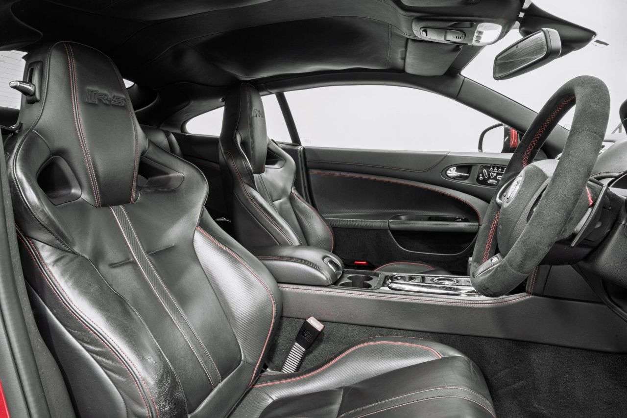2011 JAGUAR XKR-S 2011 JAGUAR XKR-S
