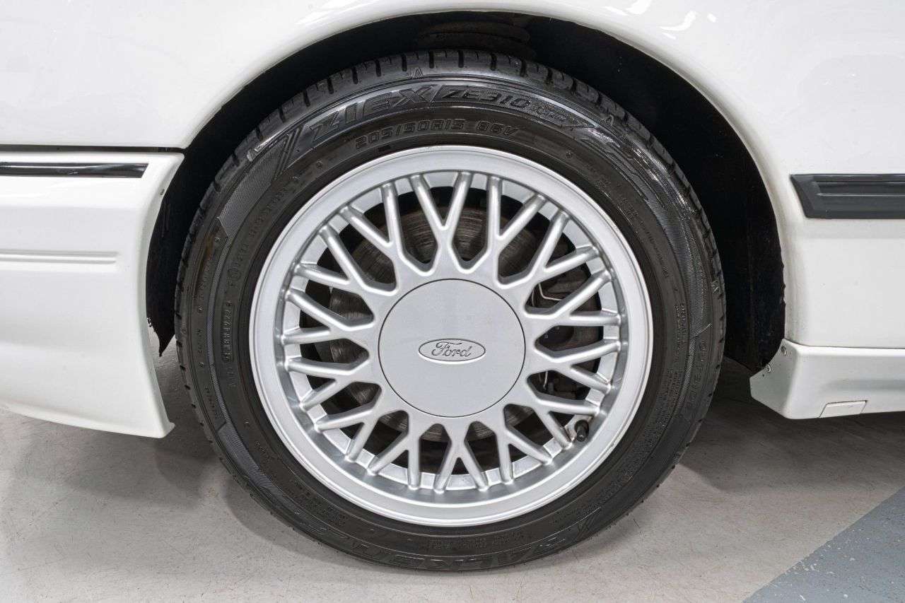 1992 FORD SIERRA 1992 FORD SIERRA
