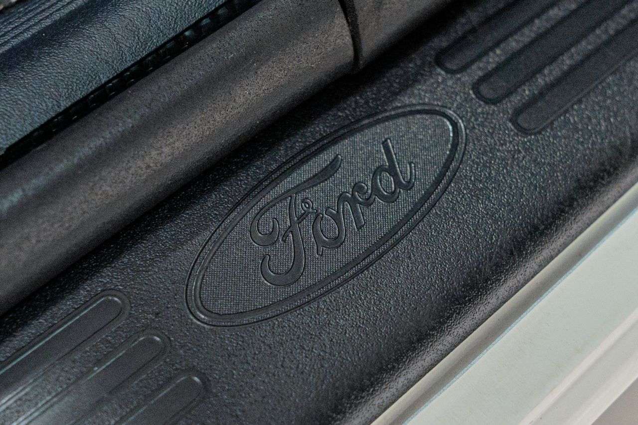 1992 FORD SIERRA 1992 FORD SIERRA