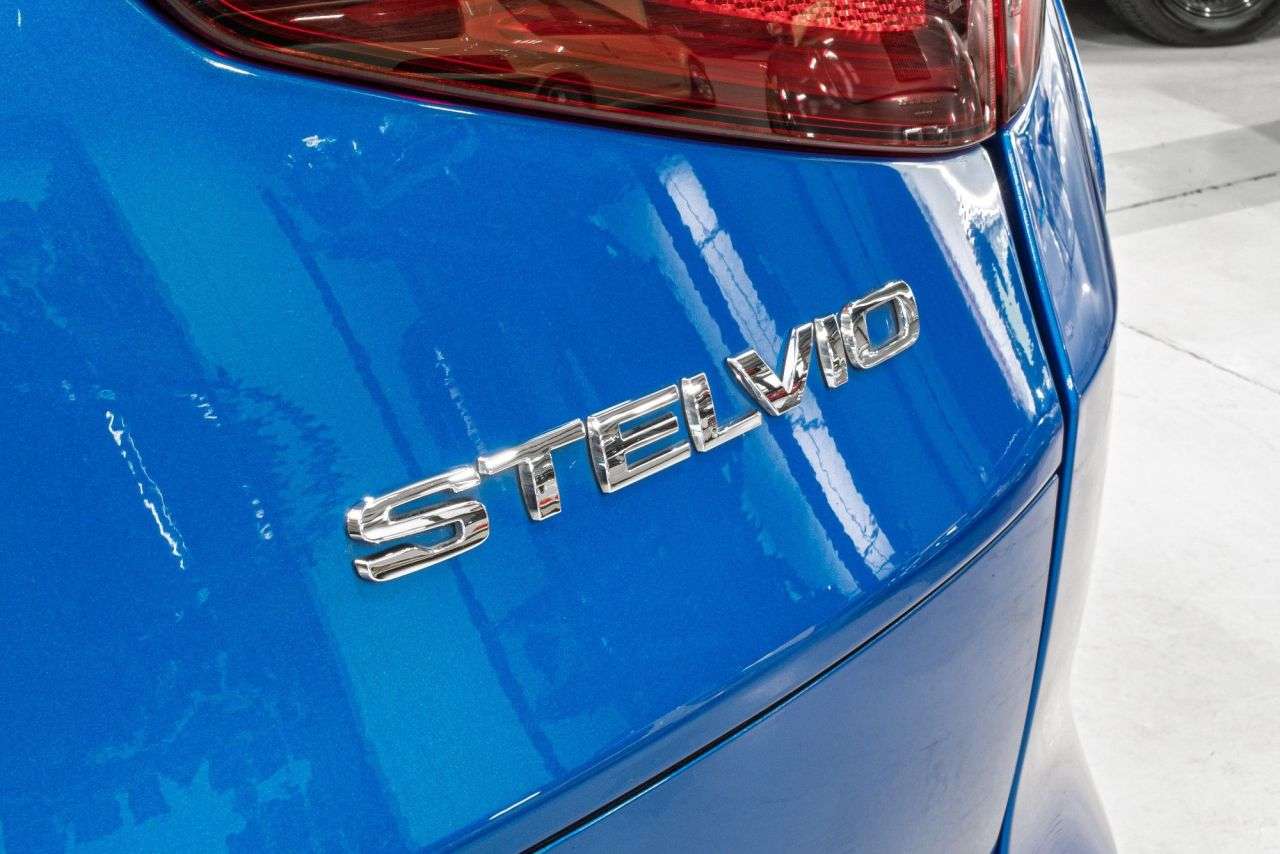 2018 ALFA ROMEO STELVIO 2018 ALFA ROMEO STELVIO