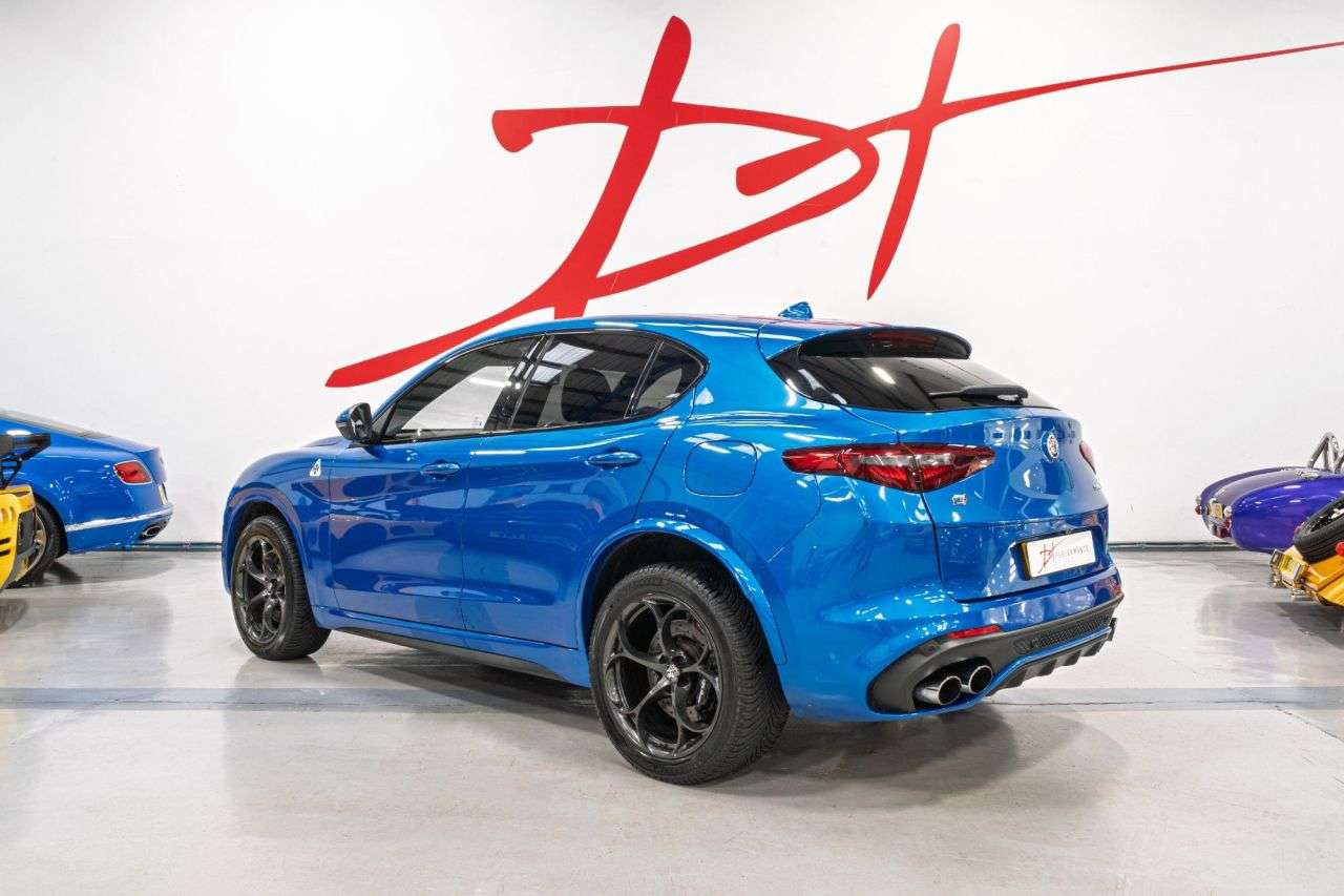 A 2018 ALFA ROMEO STELVIO 2.9 V6 Bi-Turbo Quadrifoglio SUV 5dr Petrol Auto Q4 AWD Euro 6 (s/s) (510 p A 2018 ALFA ROMEO STELVIO 2.9 V6 Bi-Turbo Quadrifoglio SUV 5dr Petrol Auto Q4 AWD Euro 6 (s/s) (510 p