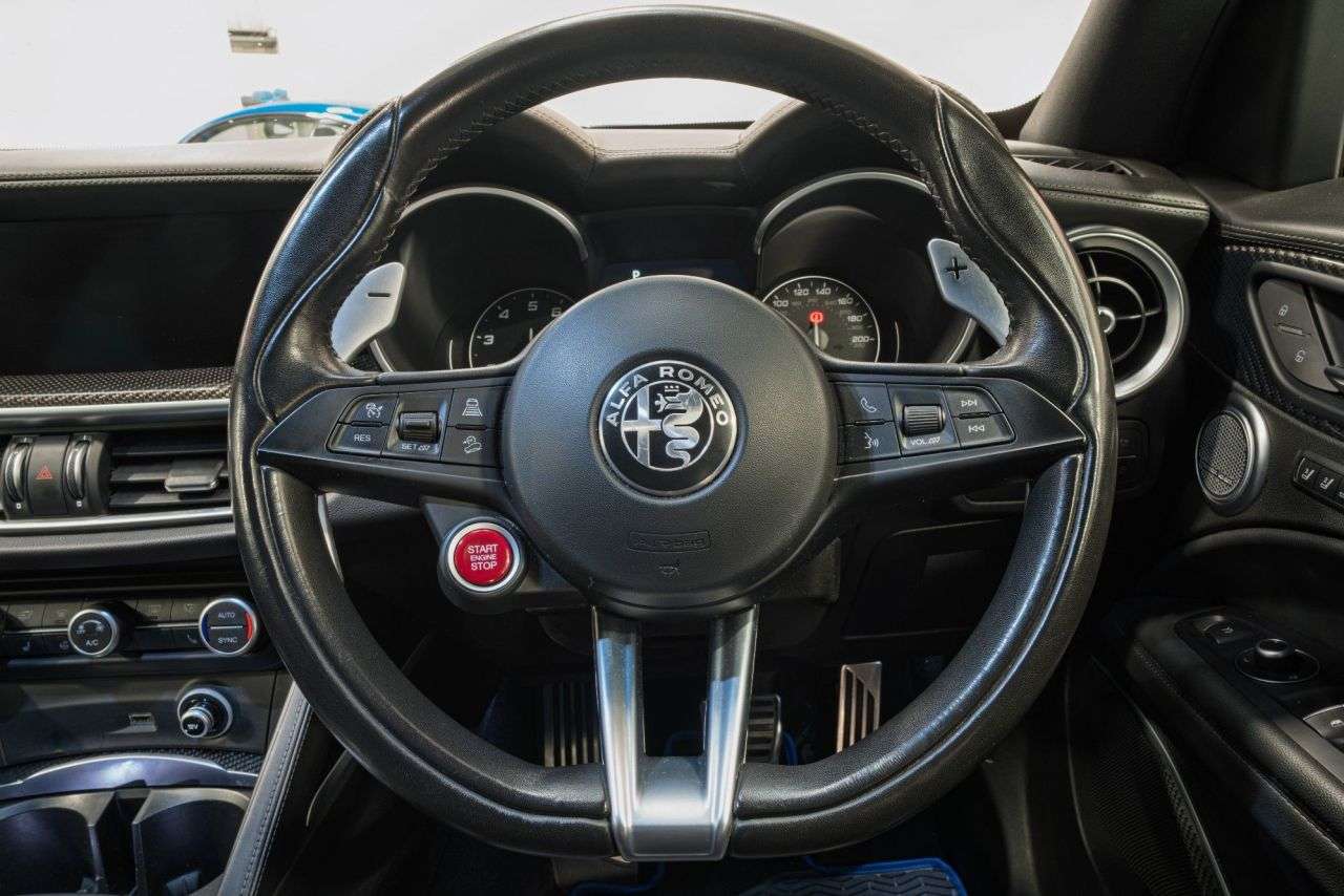 2018 ALFA ROMEO STELVIO 2018 ALFA ROMEO STELVIO