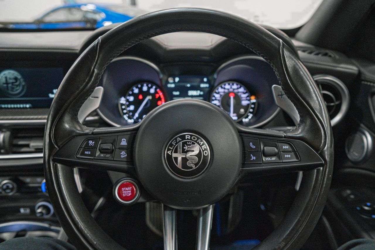 2018 ALFA ROMEO STELVIO 2018 ALFA ROMEO STELVIO