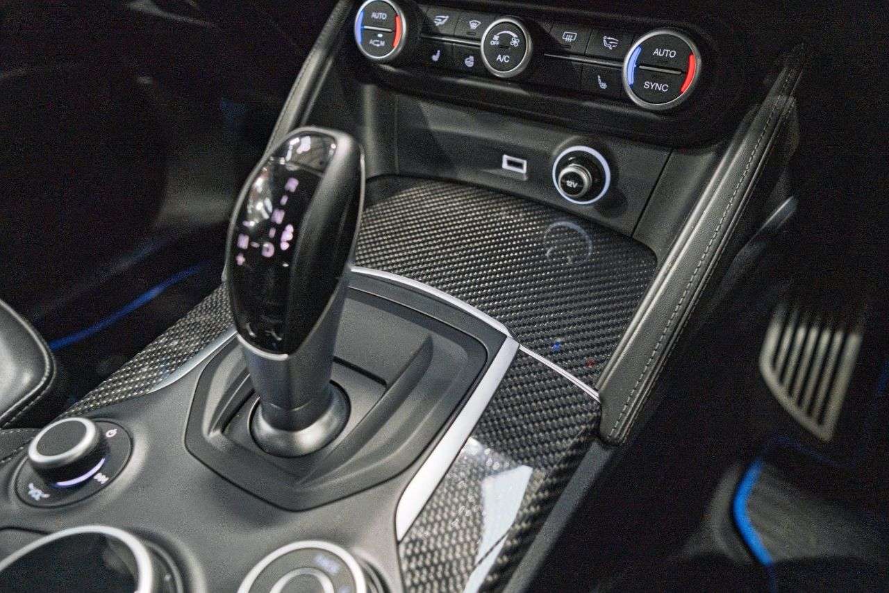 2018 ALFA ROMEO STELVIO 2018 ALFA ROMEO STELVIO
