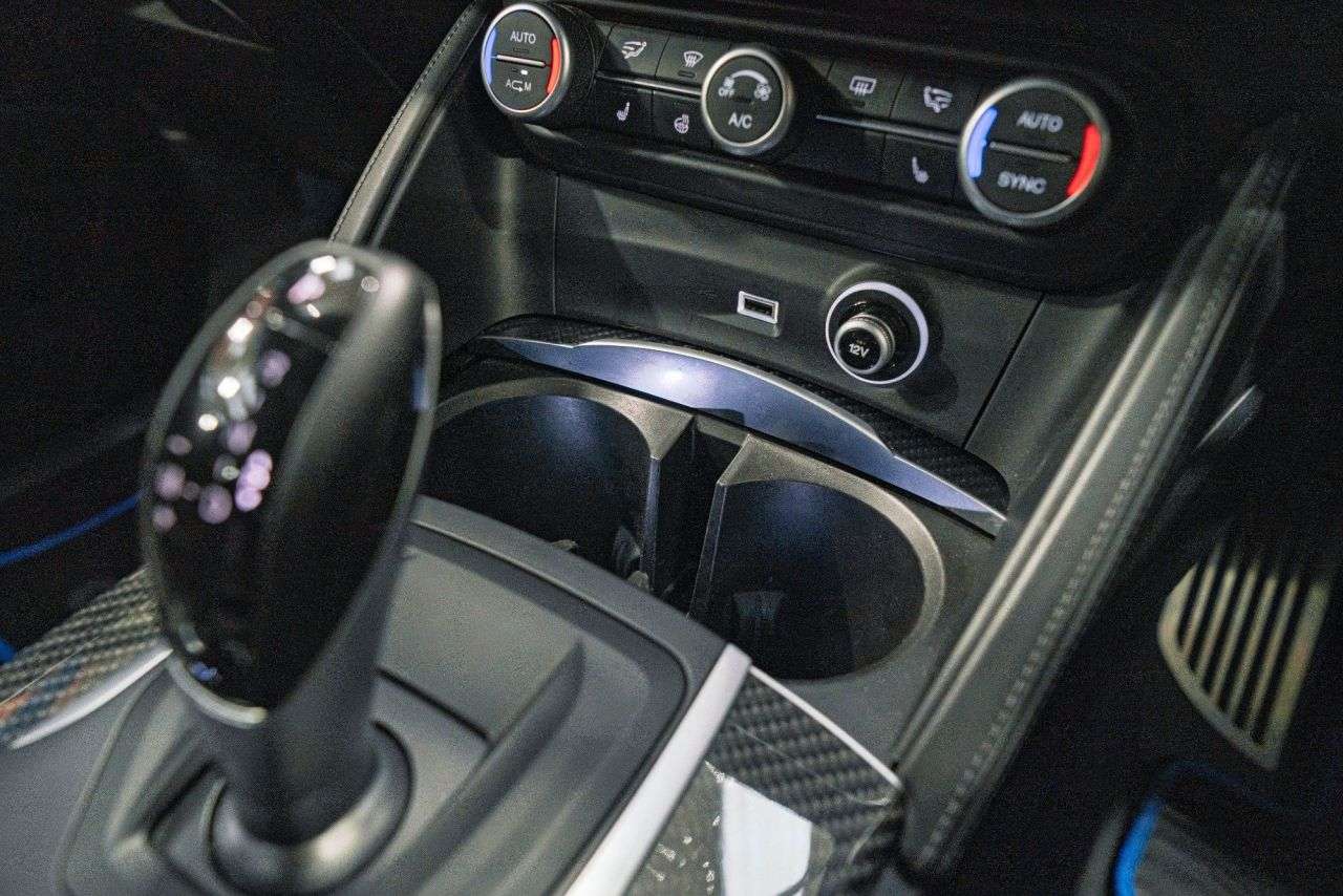 2018 ALFA ROMEO STELVIO 2018 ALFA ROMEO STELVIO