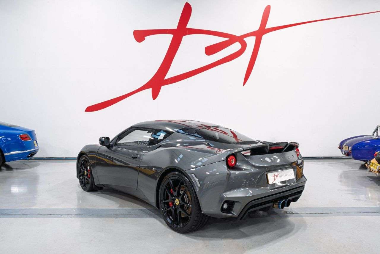 A 2016 LOTUS EVORA 3.5 V6 400 Coupe 2dr Petrol Manual Euro 6 2 + 2 (406 ps) A 2016 LOTUS EVORA 3.5 V6 400 Coupe 2dr Petrol Manual Euro 6 2 + 2 (406 ps)