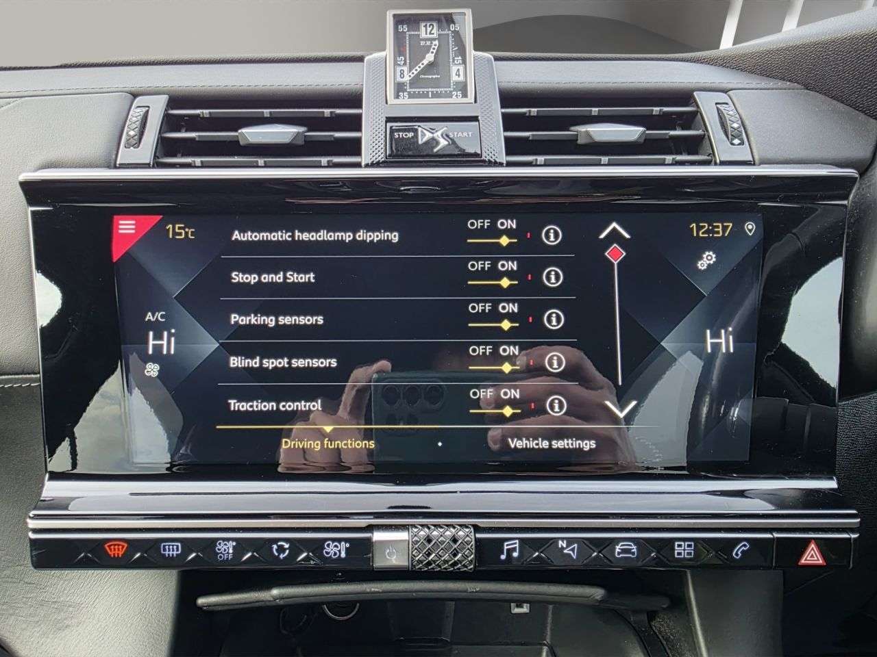 2018 DS AUTOMOBILES DS 7 CROSSBACK 2018 DS AUTOMOBILES DS 7 CROSSBACK