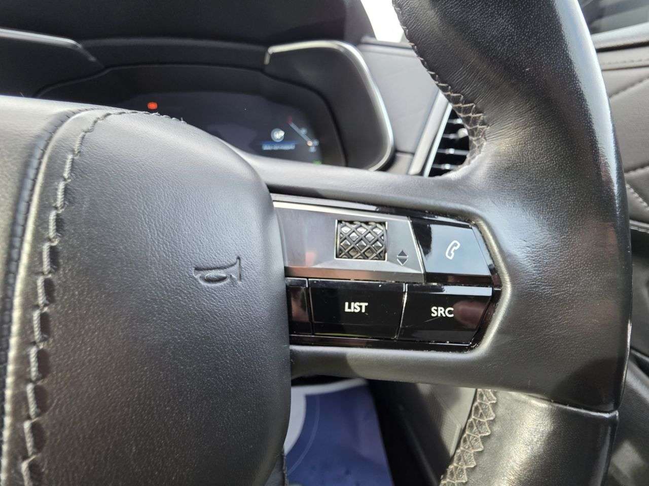 2018 DS AUTOMOBILES DS 7 CROSSBACK 2018 DS AUTOMOBILES DS 7 CROSSBACK