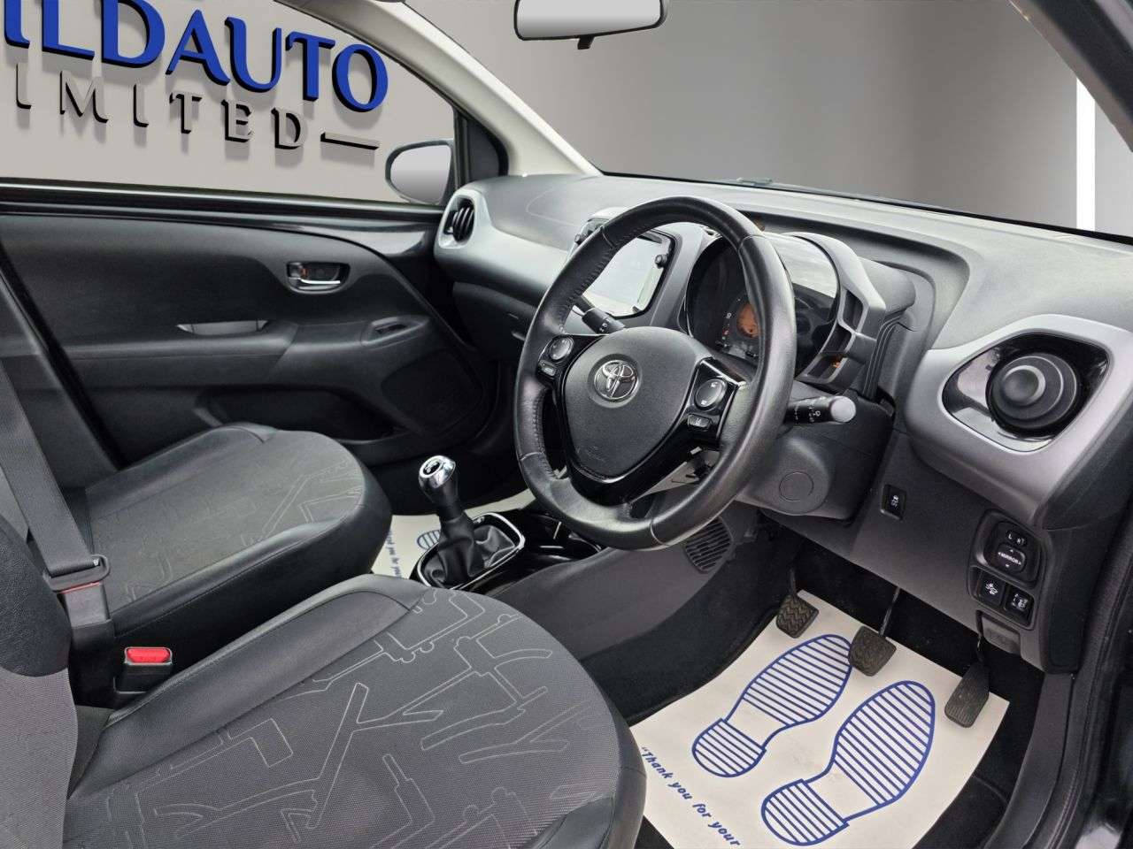 2018 TOYOTA AYGO 2018 TOYOTA AYGO