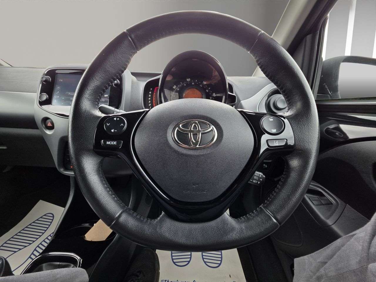 2018 TOYOTA AYGO 2018 TOYOTA AYGO