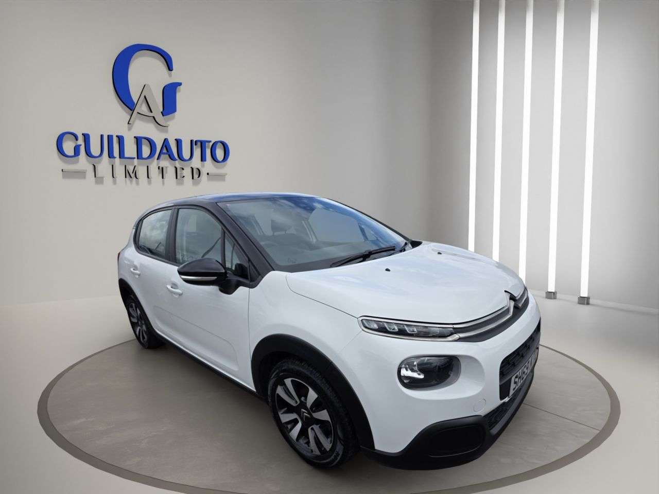 A 2019 CITROEN C3 1.2 PureTech Feel Hatchback 5dr Petrol Manual Euro 6 (s/s) (83 ps) A 2019 CITROEN C3 1.2 PureTech Feel Hatchback 5dr Petrol Manual Euro 6 (s/s) (83 ps)