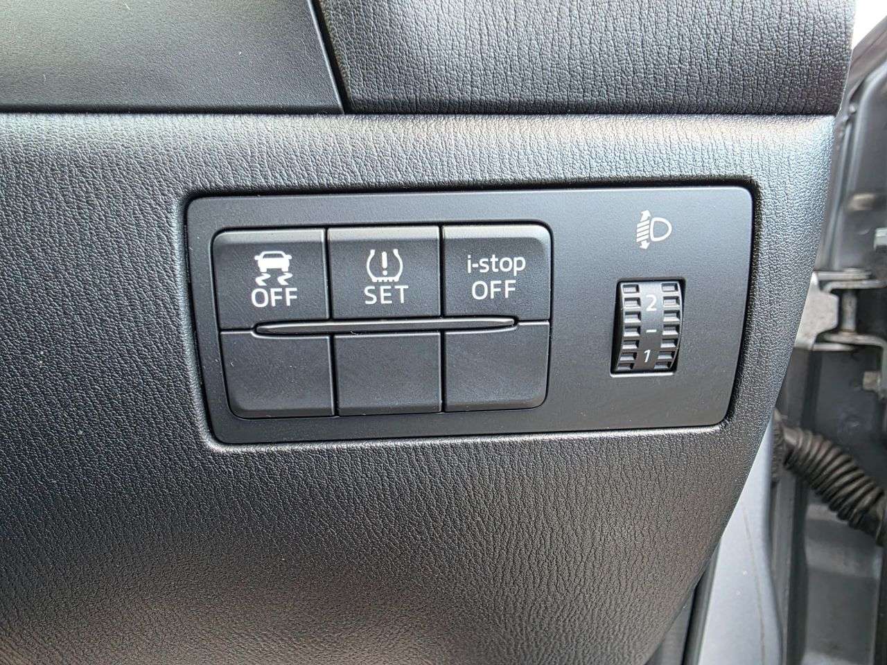 2015 MAZDA MAZDA3 2015 MAZDA MAZDA3