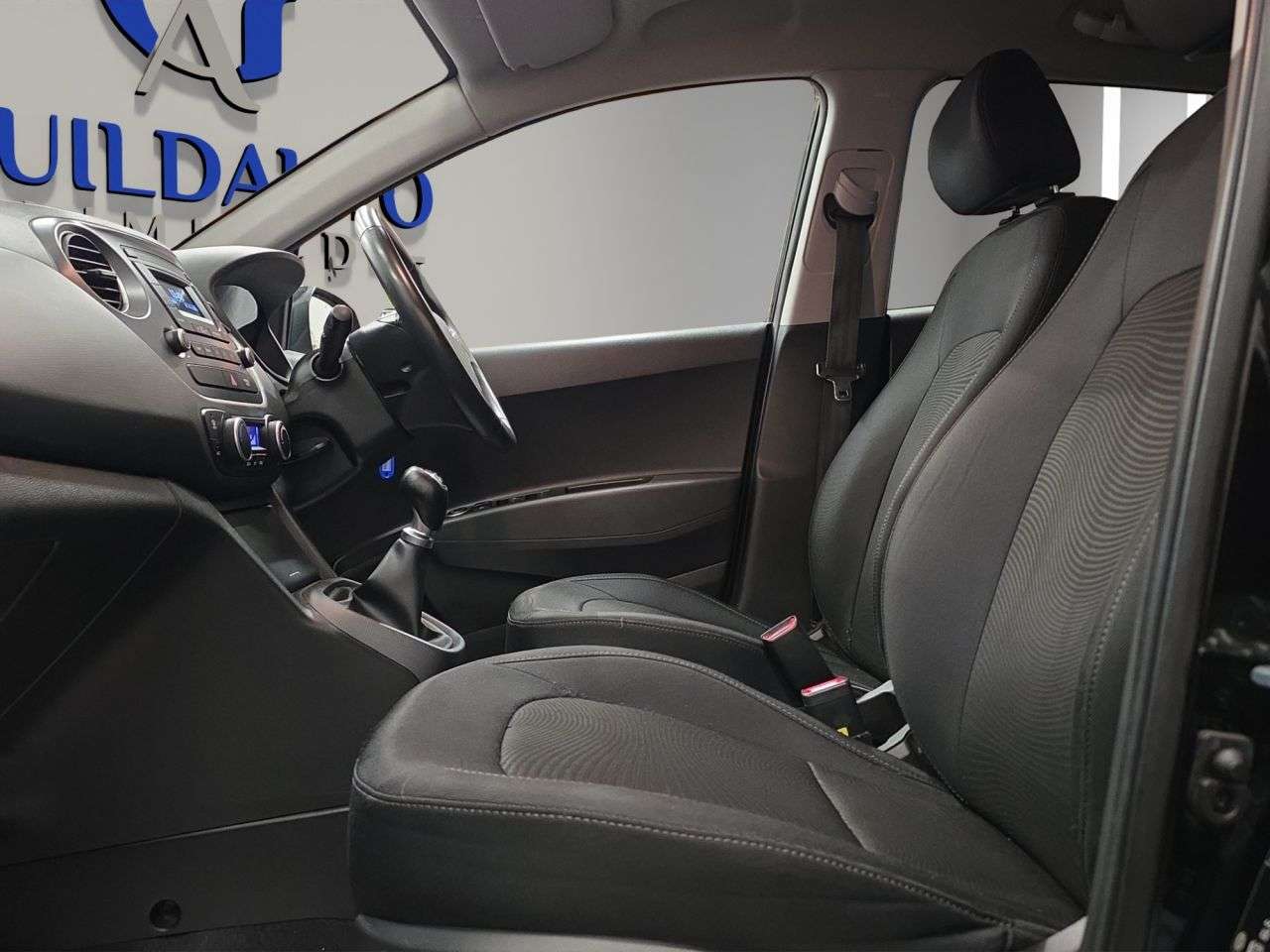 2018 HYUNDAI I10 2018 HYUNDAI I10