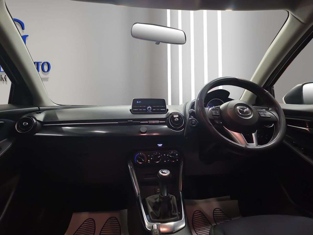 2016 MAZDA MAZDA2 2016 MAZDA MAZDA2