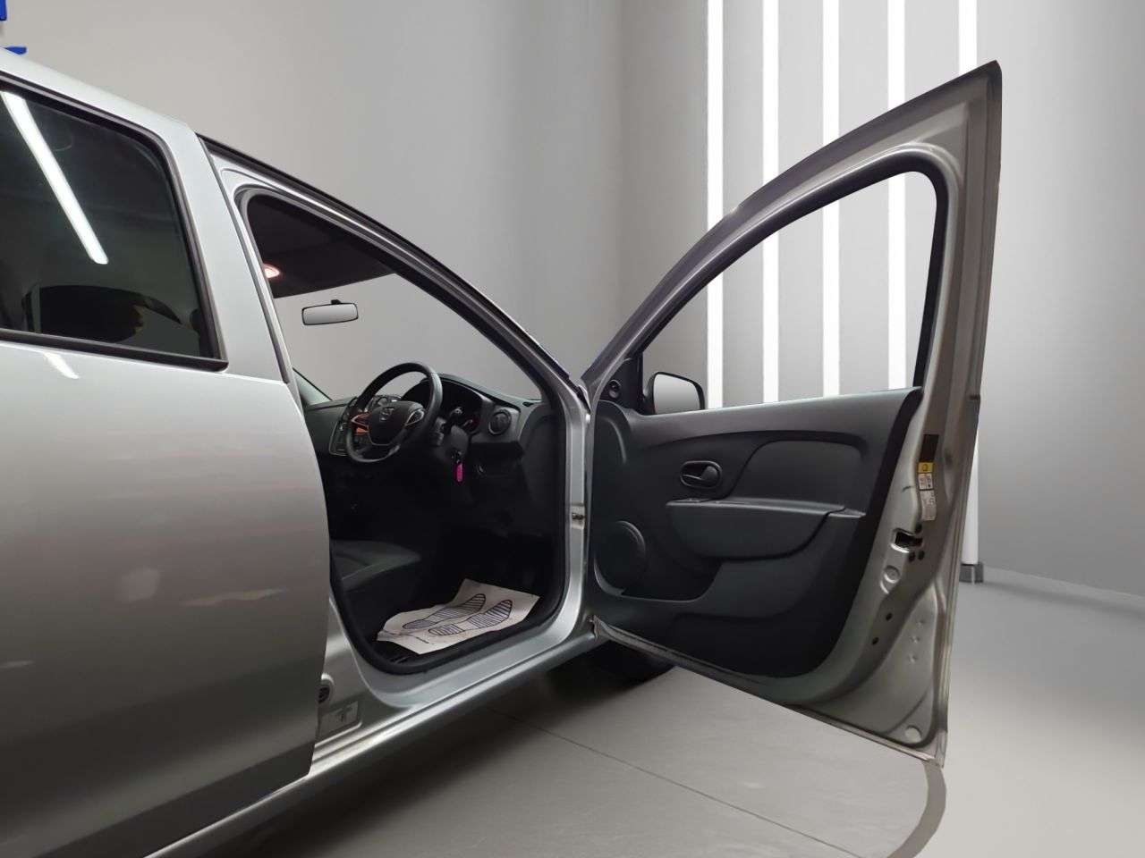 2017 DACIA SANDERO 2017 DACIA SANDERO