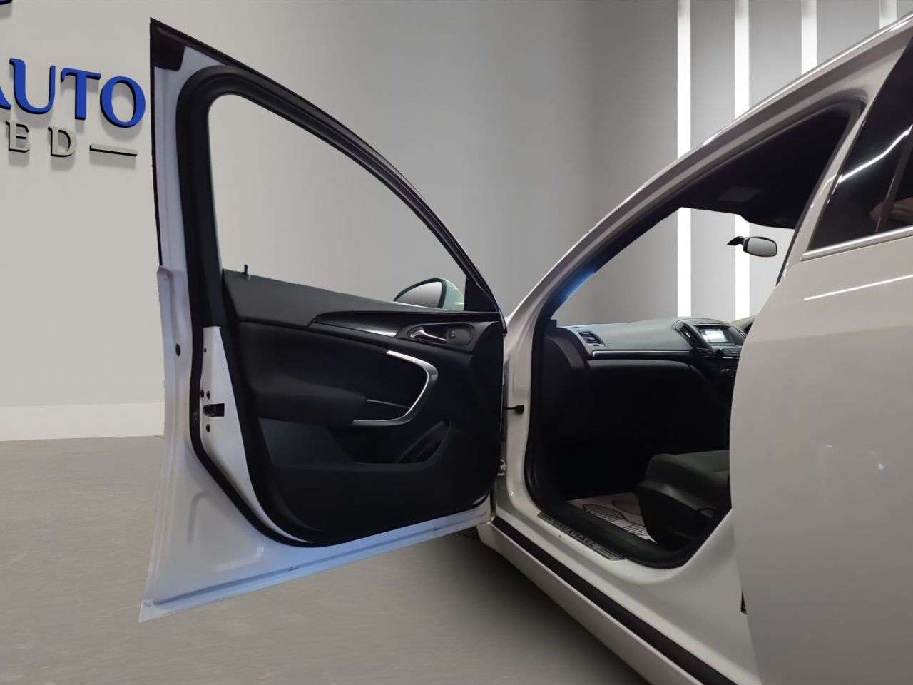 2016 VAUXHALL INSIGNIA 2016 VAUXHALL INSIGNIA