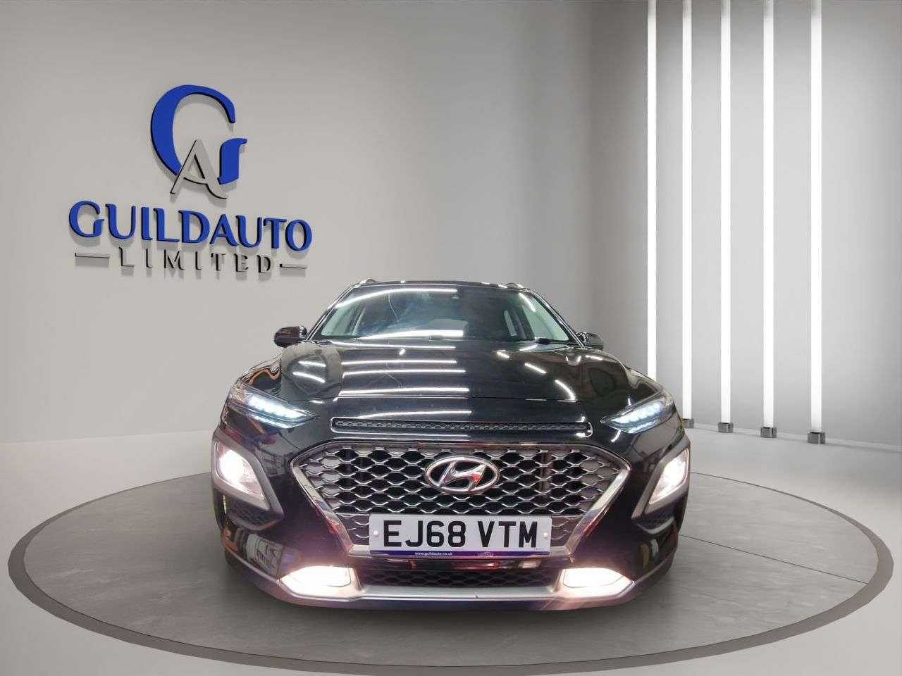 A 2018 HYUNDAI KONA 1.0 T-GDi Blue Drive Premium SUV 5dr Petrol Manual Euro 6 (s/s) (120 ps) A 2018 HYUNDAI KONA 1.0 T-GDi Blue Drive Premium SUV 5dr Petrol Manual Euro 6 (s/s) (120 ps)