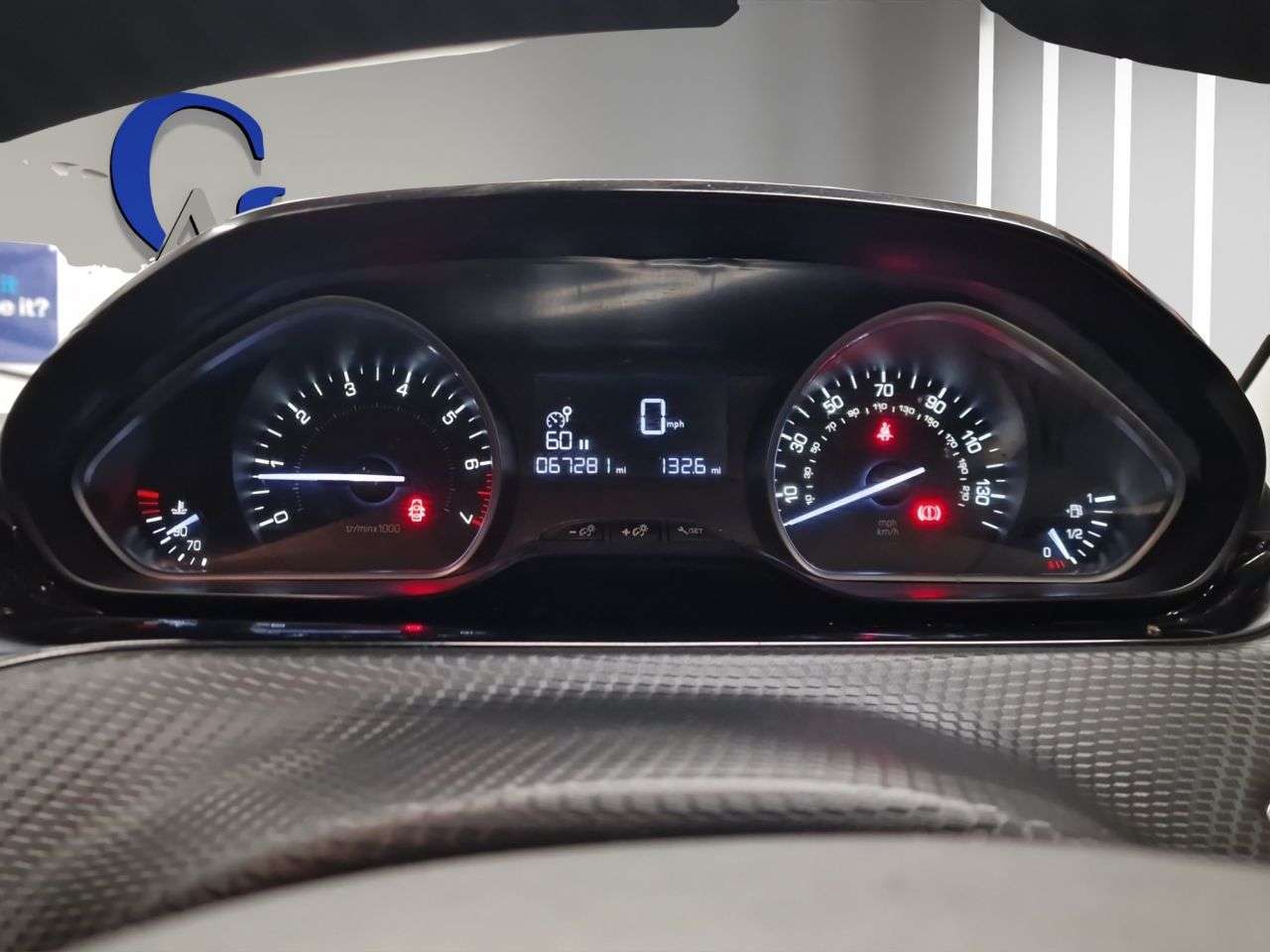 2017 PEUGEOT 2008 2017 PEUGEOT 2008