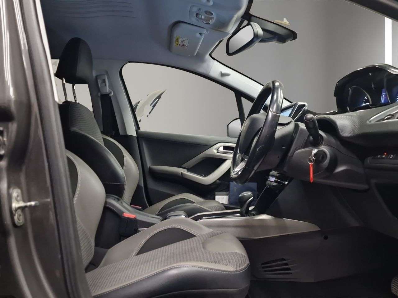 2018 PEUGEOT 2008 2018 PEUGEOT 2008