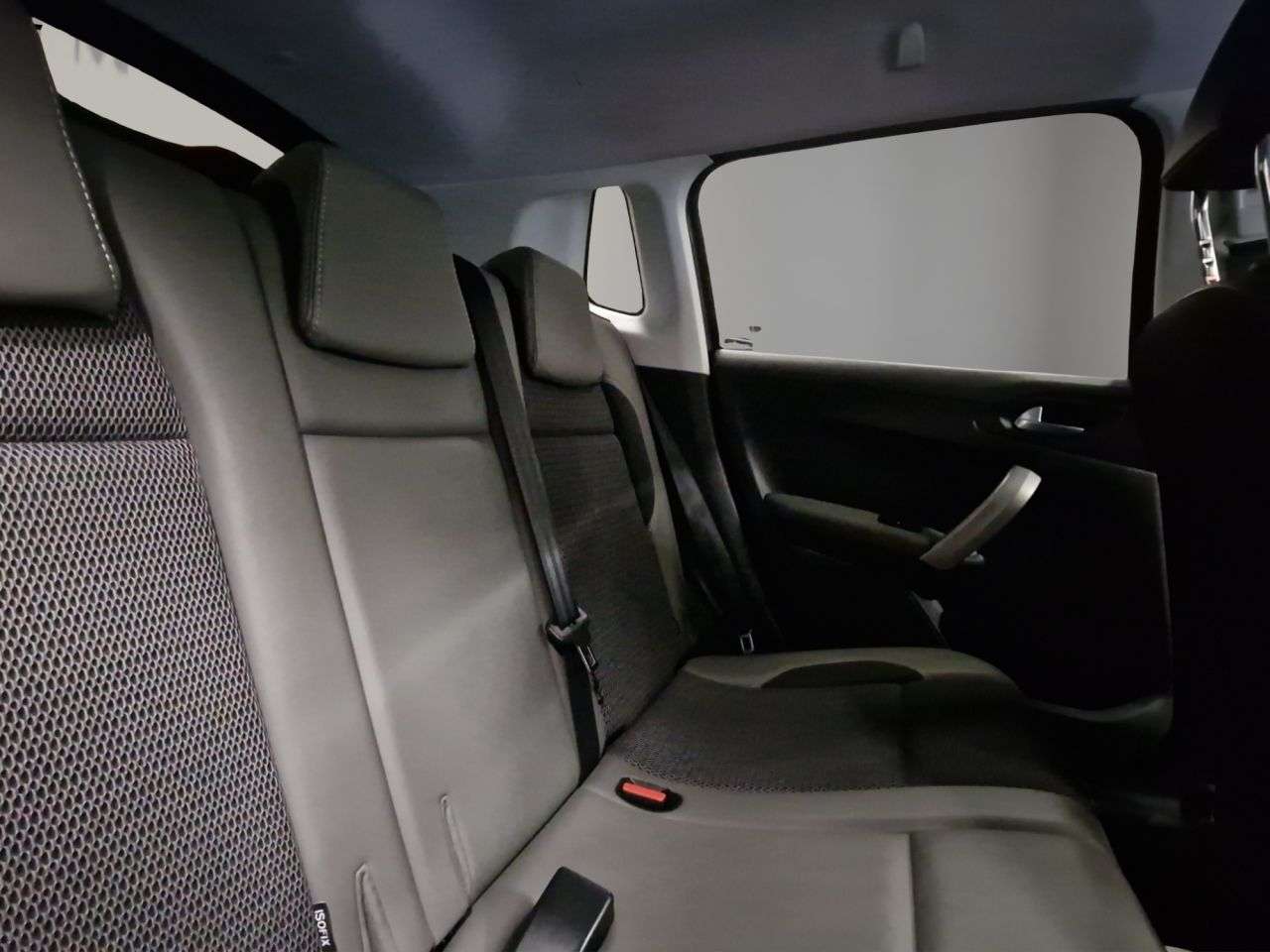 2018 PEUGEOT 2008 2018 PEUGEOT 2008