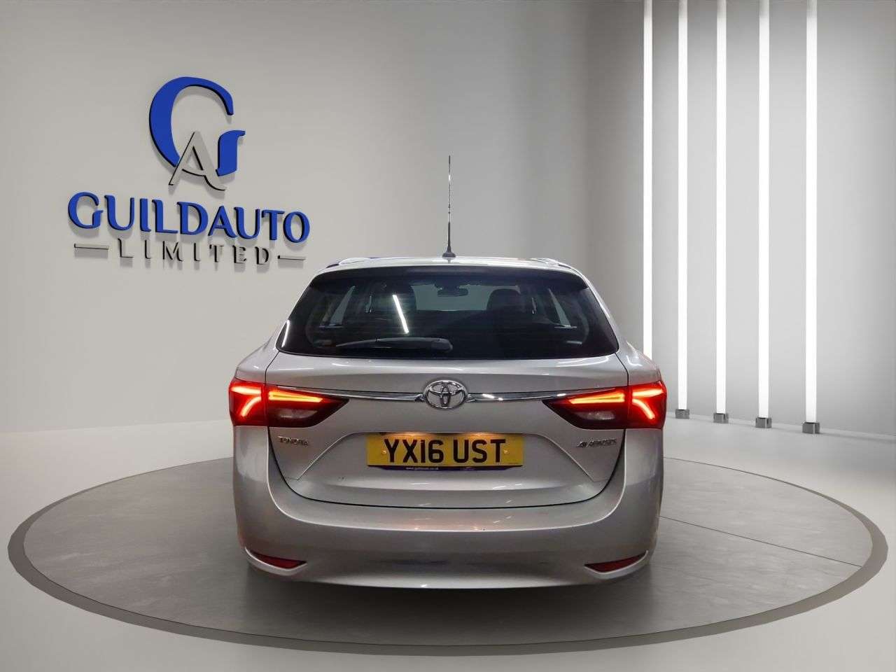 2016 TOYOTA AVENSIS 2016 TOYOTA AVENSIS